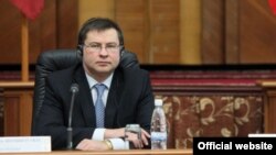 Валдіс Домбровск