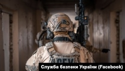 Чоловіку повідомили про підозру за статтею «державна зрада, вчинена в умовах воєнного стану», йому загрожує довічне ув’язнення (фото ілюстративне)
