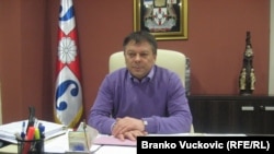 Novica Tončev