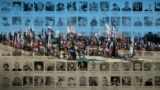 Фотоколаж з використанням фотографій цвинтаря «Кальфа» в анексованому Севастополі та бази даних «ГРУЗ 200», створеної редакцією Крим.Реалії