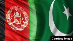 آرشیف/ بیرق افغانستان "چپ" بیرق پاکستان "راست"