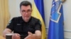 «Постріли влучають саме туди, куди потрібно влучати», – каже Данілов
