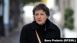 Advokat Branke Milić Jugoslav Krpović za Radio Slobodna Evropa kaže da presuda kojom je osuđena na tri godine nije ukinuta, kao za ostale okrivljene.