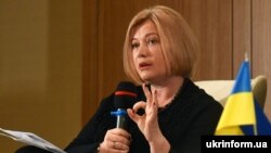 Геращенко: президент хоче підписати указ про дострокові вибори в найближчі дні