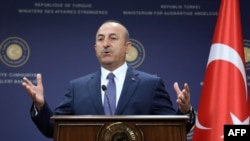 Turkey -- Turkish Foreign Minister Mevlut Cavusoglu gives a press conference with his German counterpart in Ankara, June 5, 2017