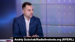 Арестович не виключає, що про перемир’я вдасться домовитися найближчим часом