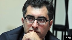 Անար Մամեդլի, արխիվ