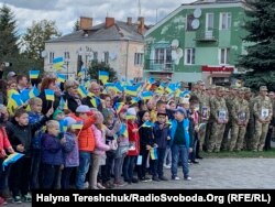Школярі вітали бійців, Яворів, 1 жовтня 2019 року