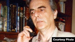 Prof. Alexandru Călinescu