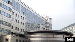 Будівля російської військової розвідки, відомої за радянською абревіатурою ГРУ (зараз організація має назву «Головне управління Генштабу Збройних сил РФ»)