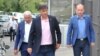 Medojević (u sredini) štrajkuje glađu u zatvoru u Spužu