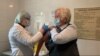 Одна з цільових груп бустерної вакцинації – люди похилого віку