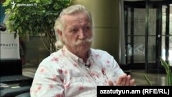Սթիվեն Նյուտոնը զրուցում է «Ազատության» հետ, Երևան, 4-ը սեպտեմբերի, 2019թ․