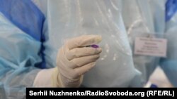 Від початку вакцинальної кампанії, за даними МОЗ, щеплено 3 350 502 людини