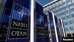 Опитування також засвідчило, що більшість респондентів вважають НАТО важливим для майбутньої безпеки їхньої країни (73%)
