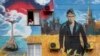 Graffiti pe o clădire din portul Sevastopol, din Crimeea anexată de Rusia