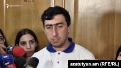 Armenia - Smbat Gogian, chairman of the Supreme Qualification Committee, talks to journalists, Yerevan, May 27, 2019.