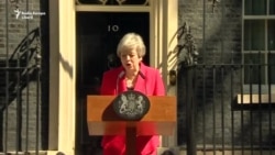 Theresa May și-a anunțat demisia, cu ochii în lacrimi